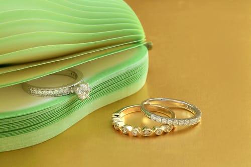 徐汇区哪里回收白金钻石项链?回收钻石项链一