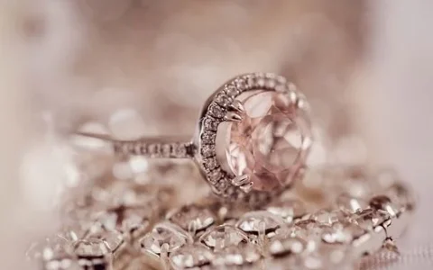 大约三十分的金18k钻石戒指回收能卖多少