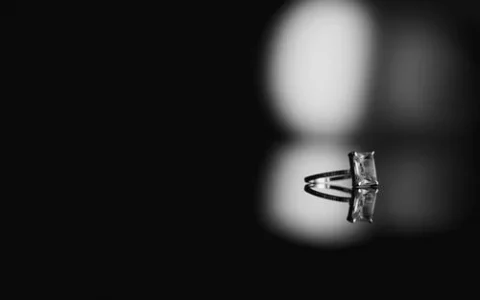 蒂芙尼1克拉钻石戒指回收怎么估价？
