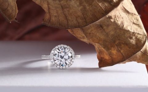 白金钻石戒指回收价格查询后发现获高价的秘密是它