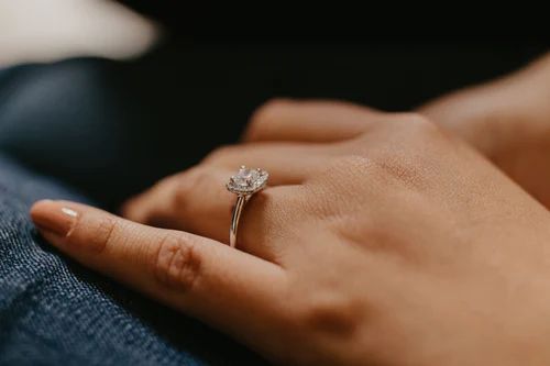 二手钻石戒指回收能卖多少钱