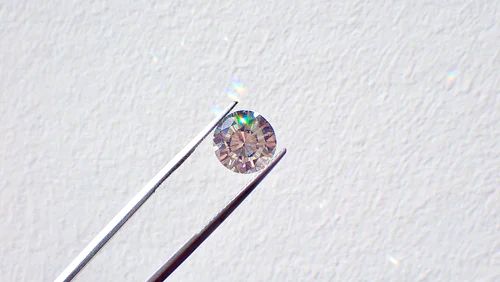 济南5000元能够买到钻石吗，去哪里购买回收价值更高的钻石